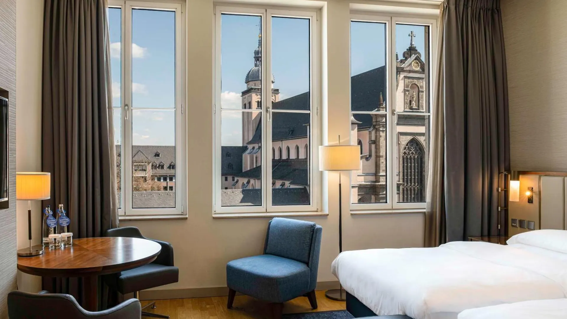 Hotel Hilton Köln  5*,  Deutschland