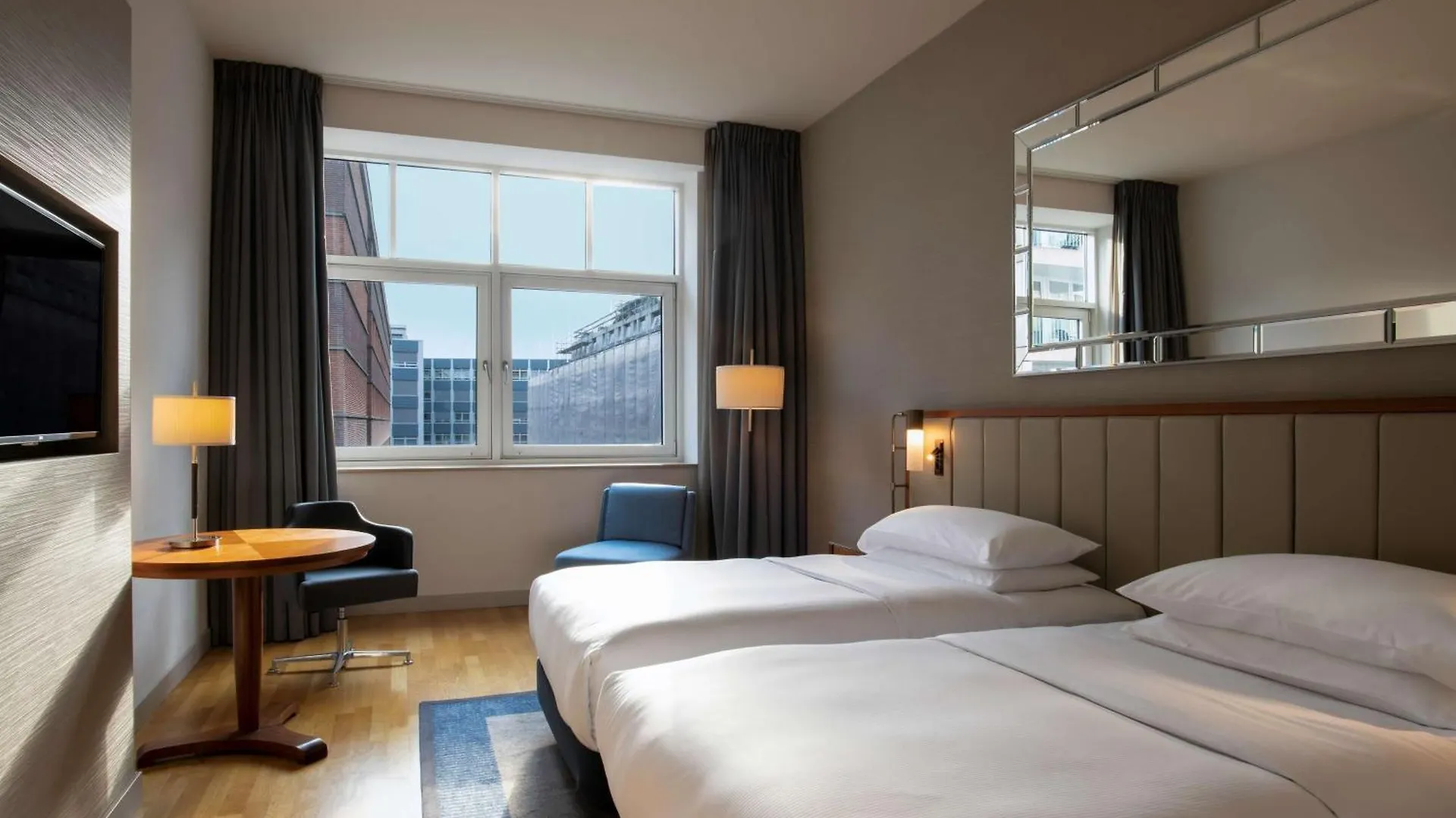 Hotel Hilton Köln  5*,  Deutschland