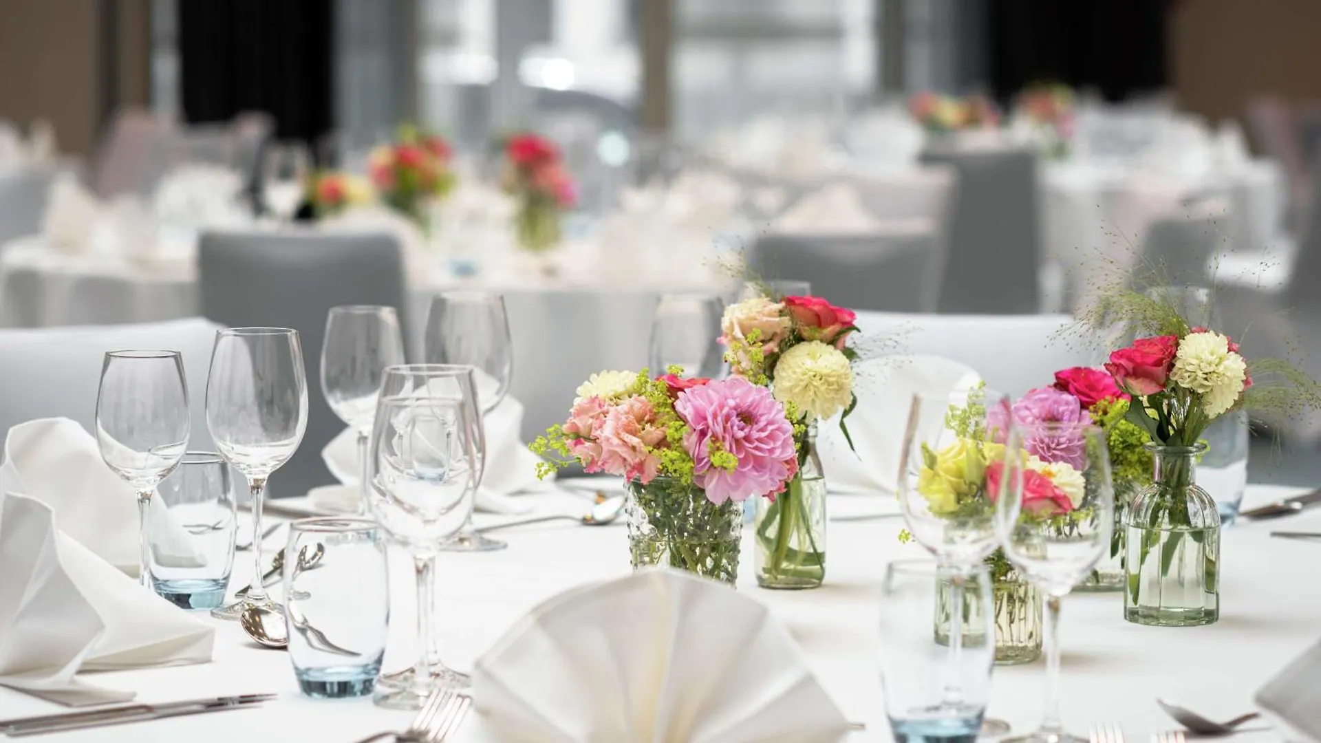 Hilton Cologne Hotel