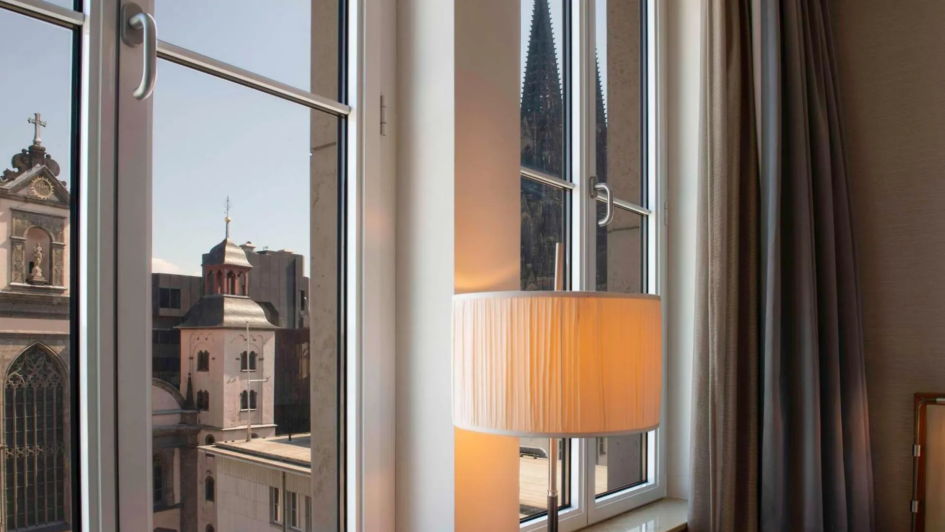 Hilton Cologne Hotel 5*,