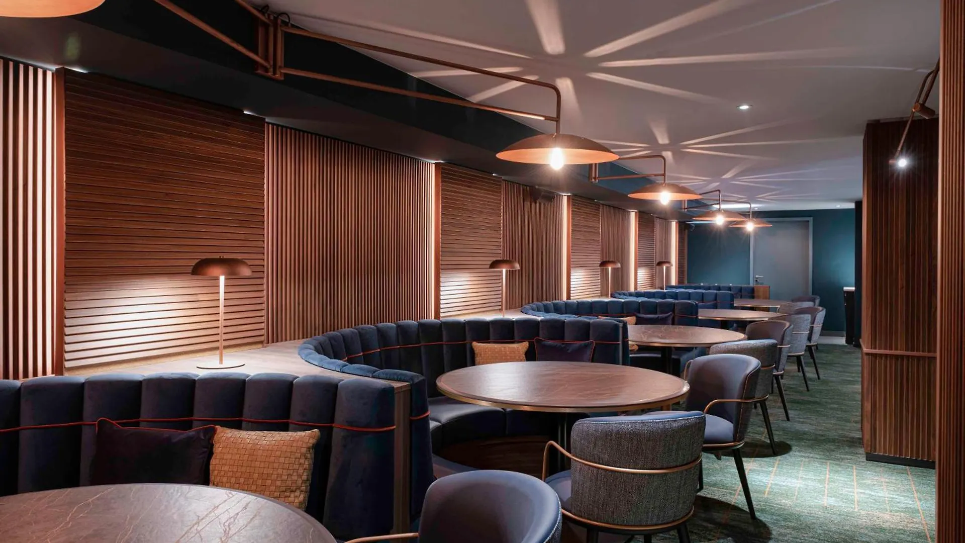 Hilton Cologne Hotel 5*,  Germany